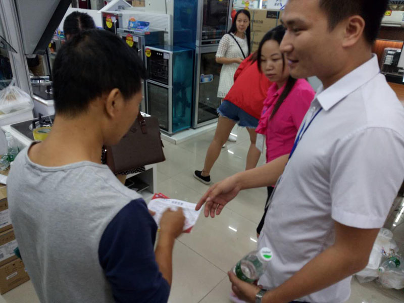 選購(gòu)空氣能熱水器